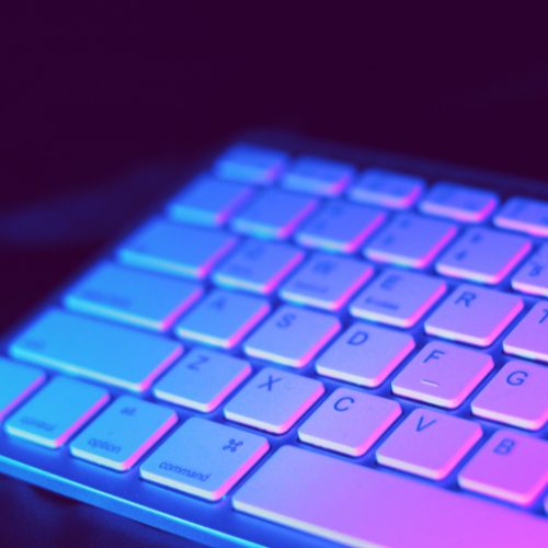 Ejemplos de Dispositivos de entrada para usar en el aula 2 teclado de la computadora